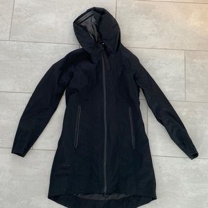 Lululemon long rain jacket